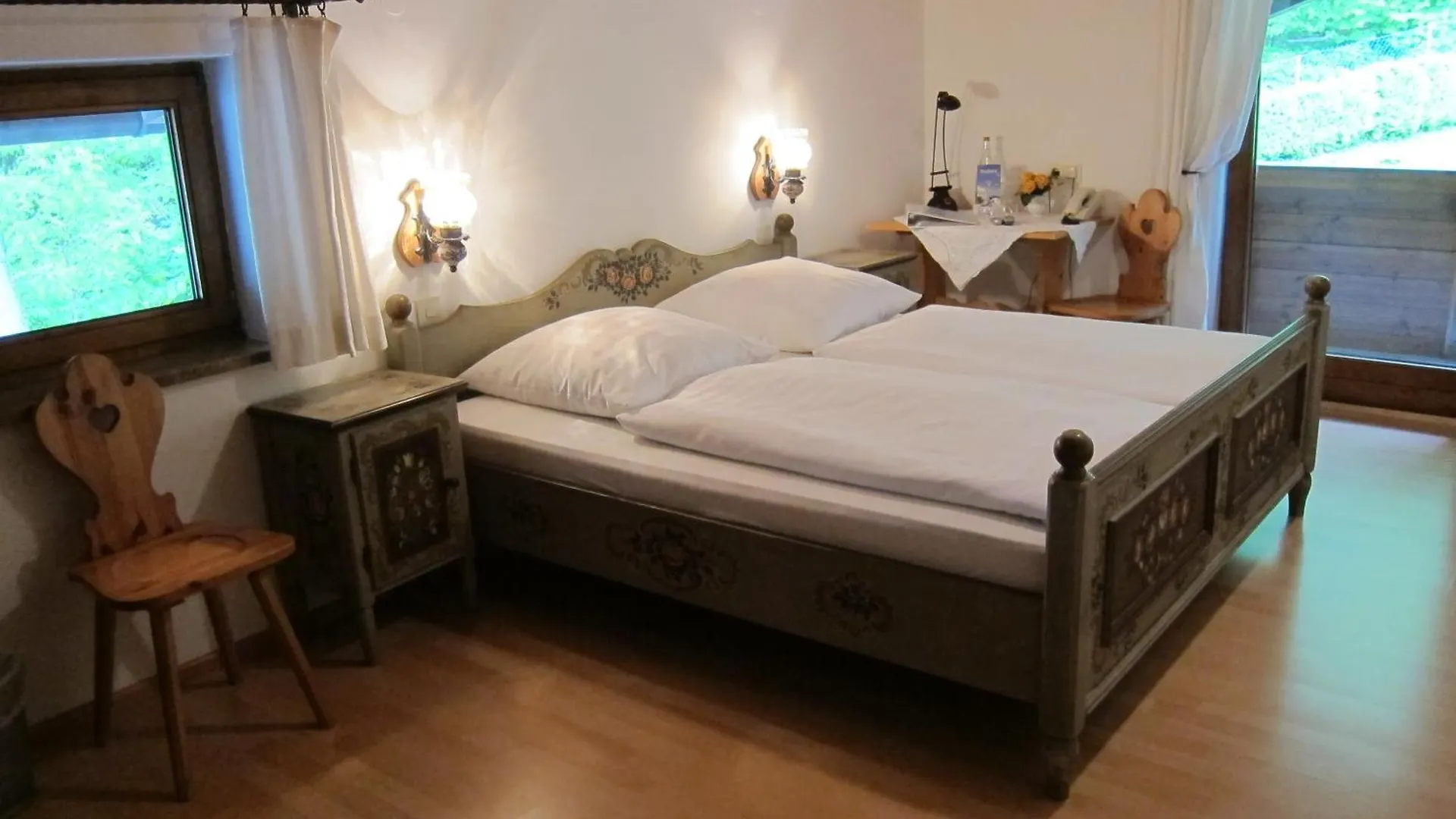 Waldgasthof Pension Baodwirt Stephanskirchen Guest house